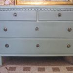 543 1554 CHEST OF DRAWERS